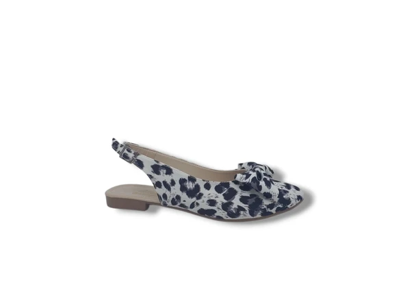 Zerhan 200 Kadın Beyaz Fiyonklu Leopar Desenli Arkası Açık Babet  Ayakkabı ürün görseli