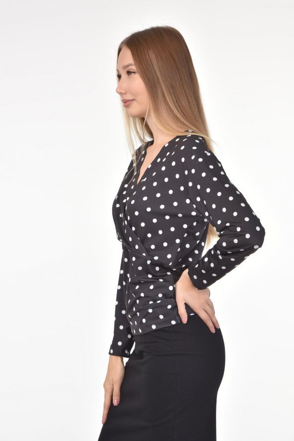 DRR Moda Mikro Kumaş V-Yaka Yıldız Desenli Bluz - 4