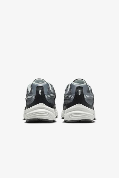 Nike Initiator IB3083-001 Koyu Gri Erkek Spor Ayakkabı - 5