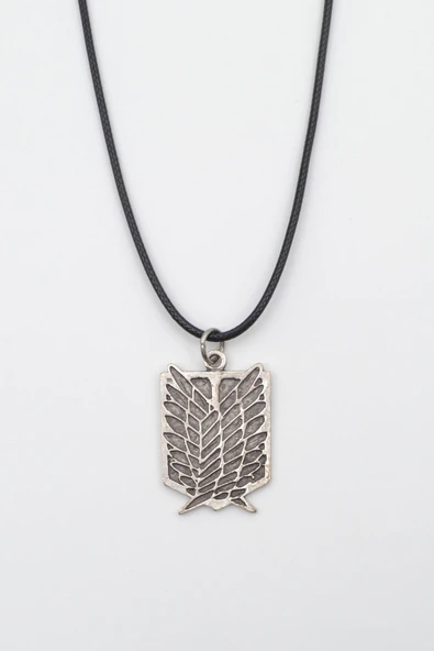 Attack On Titan Anime Gümüş Kaplama Deri İp Kolye ürün görseli 1