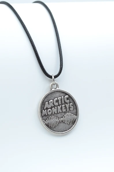 Arctic Monkeys Gümüş Kaplama Deri İp Kolye ürün görseli 1