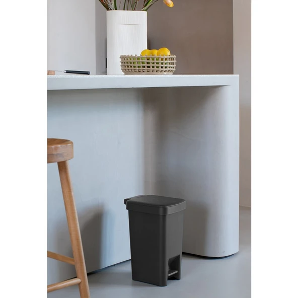 Brabantıa Stepup Dark Grey Plastik Pedallı Çöp Kutusu 10l - 2