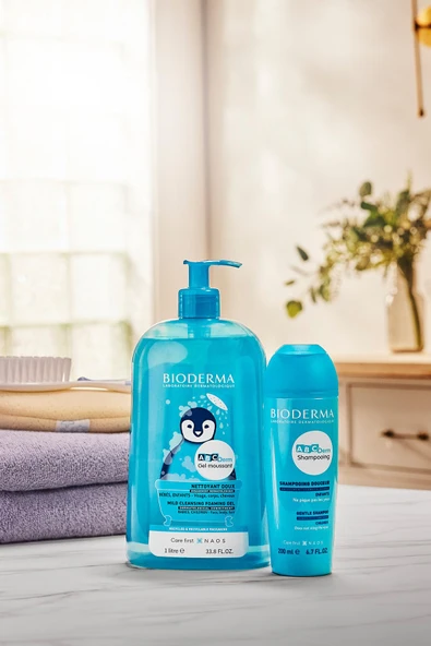 BIODERMA ABCDerm Bebek ve Çocuk Yüz, Saç, Vücut Şampuanı Normal ve Kuru Ciltler, Dermatolojik Tuzsuz 200 ml 3401345568694 - 3