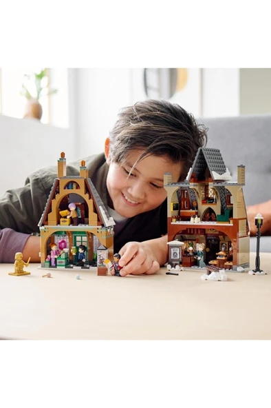 LEGO ® Harry Potter™ Hogsmeade™ Köyü Ziyareti 76388 - Koleksiyonluk Oyuncak Yapım Seti (851 Parça) - 8