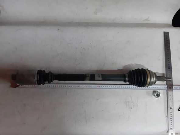 Renault Megane I-Megane 1-(1996-2001) Benzinli 2.0 16V (Dış Freze 23 dişli ve 25 mm cap- İç Freze 25 mm çap) Ön Aks Sağ Yolcu tarafı  ( Üzerinde ABS Dişlisi Yoktur )RE3173 - 3