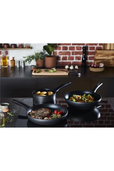 Titanyum 3X Ultimate İndüksiyon Tabanlı Tava - 26 cm - 7