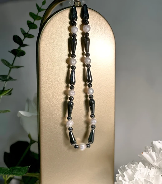 HUZUR TANELERİ KOLYE ürün görseli