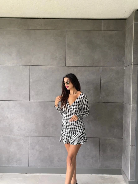 Kadın Uzun Kollu Kruvaze Yaka Kazayağı Mikro Mini Boy Elbise - 2