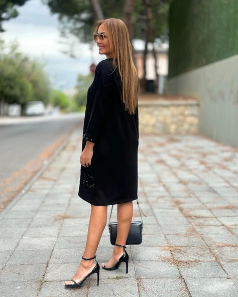 Kadın Modal Kumaş Kol Ve Etek Ucu Payetl Elbise - 4