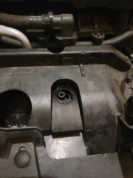 print studio Ford Fiesta Radyatör Destek Braketi - 2