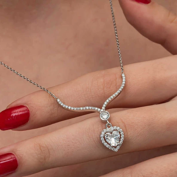 Gümüş Beyaz Zirkon Taşlı Kalp Kadın Kolye - Resim 2