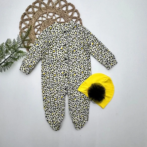 0-3-6-9 Ay Leopar Baskılı Tam Boy Çıtçıtlı Patikli Güllü Boneli Kız Bebek Tulumu Sarı