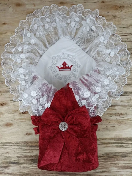 Yenidoğan Saray Kadife Taç Nakışlı İnci Fiyonklu Çift Dantel Duvak Trilüks Kundak Bebek Battaniyesi Bordo