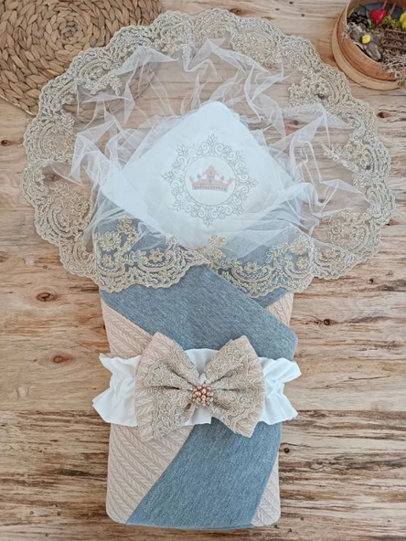 Yenidoğan Teri Cotton Taç Nakışlı Prizma Taş Kundak Bebek Battaniyesi Bej ürün görseli
