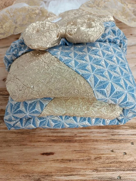 Yenidoğan Piramit Desenli Güpür İşlemeli Bebek Battaniyesi Kundak Gold - 3