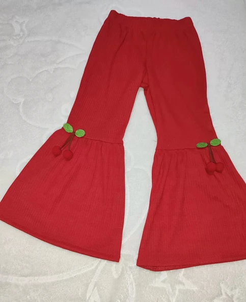 1-2-3-4 Yaş Kiraz Baskılı Tişört İspanyol Paçalı Likralı 2li Kız Çocuk Takımı Kırmızı - Resim 3