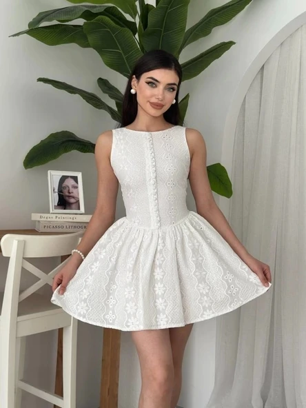 Yema Düğme Detaylı Elbise - 1