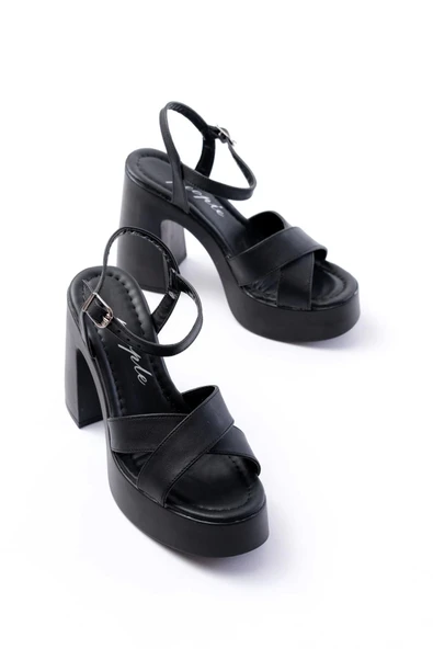 P-105 Siyah Çapraz Kalın Topuklu Kadın Sandalet - 3