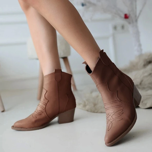 Akver Kahverengi Cilt Topuklu Bot - Resim 4