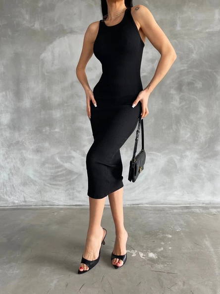Halter elbise - 4