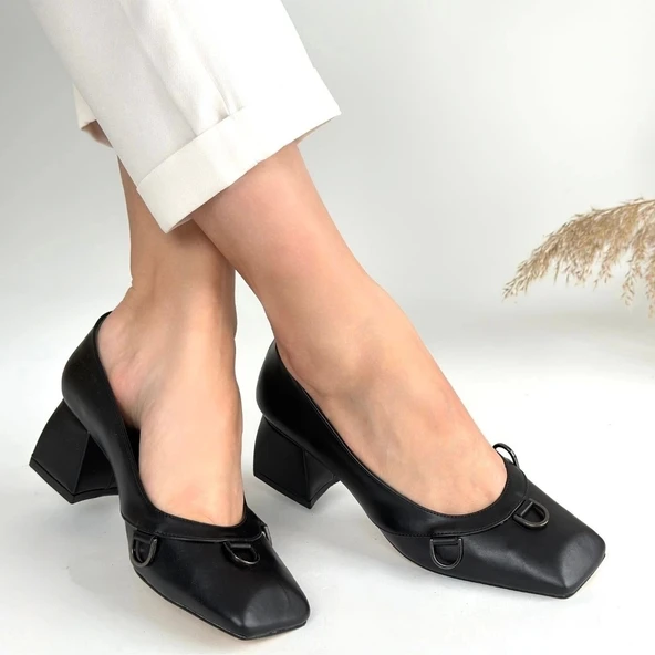 Cande Siyah Cilt Topuklu Ayakkabı - Resim 4