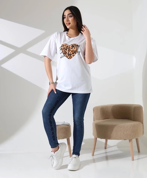 Leopar kalp baskılı tişört - 2