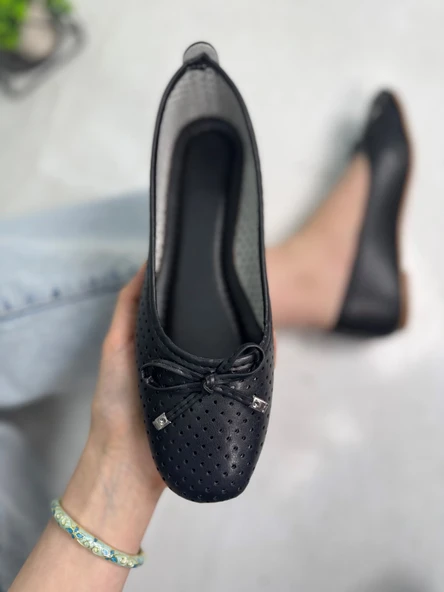 Günlük Kadın Delikli Babet Fiyonklu Metal Detaylı Yumuşak Dikiş Taban Hafif Rahat Ayakkabı 114 - 2