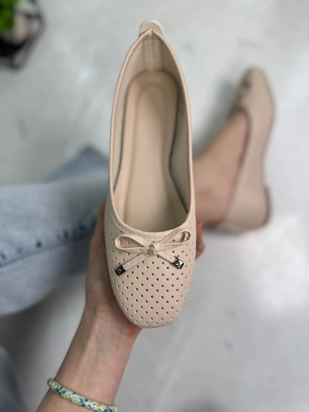Günlük Kadın Delikli Babet Fiyonklu Metal Detaylı Yumuşak Dikiş Taban Hafif Rahat Ayakkabı 114 - 4