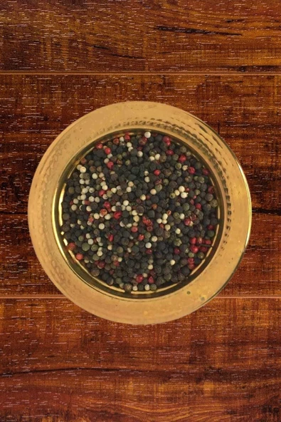 Karşı Köyden Renkli Çılgın Tane Karabiberler (crazy Colorful Black Pepper) 50 G