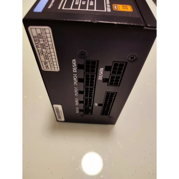 AZTECH Atx 1050 1050W 14 cm Fan 80 Plus Copper Tam Modüler Psu - Resim 3