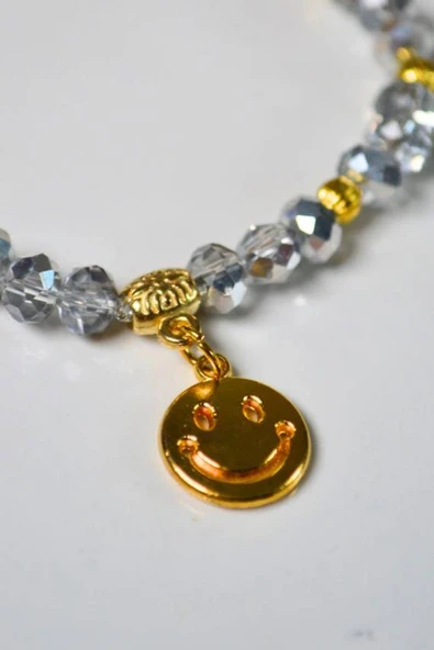 Işıltılı Boncuklu ve Charm Detaylı Bileklik Gri– Zarif, Şık ve Farklı Desenlerle Tasarlanmış Özel Aksesuar - Resim 2