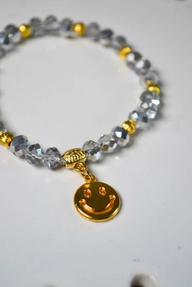 Işıltılı Boncuklu ve Charm Detaylı Bileklik Gri– Zarif, Şık ve Farklı Desenlerle Tasarlanmış Özel Aksesuar - Resim 3