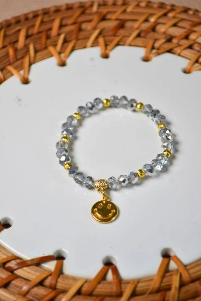 Işıltılı Boncuklu ve Charm Detaylı Bileklik Gri– Zarif, Şık ve Farklı Desenlerle Tasarlanmış Özel Aksesuar - Resim 4