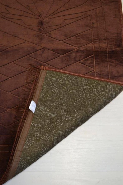 Peluş Seccade Kahverengi - 80x120 cm - Ekstra Konforlu - Yumuşak ve Geniş Ölçülü - Resim 3