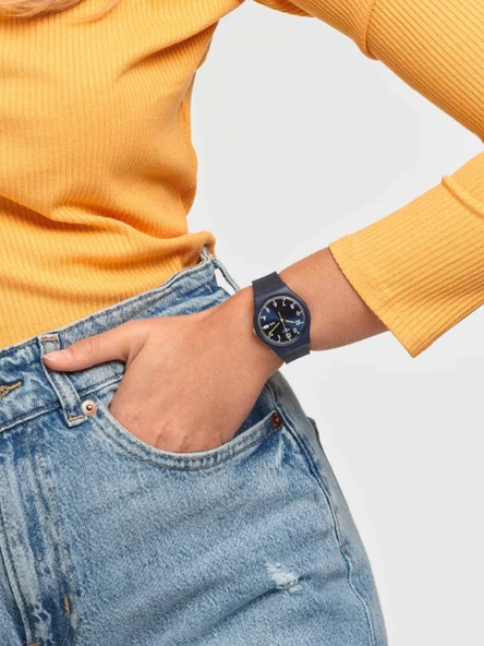 SWATCH GN718 UNISEX KOL SAATİ