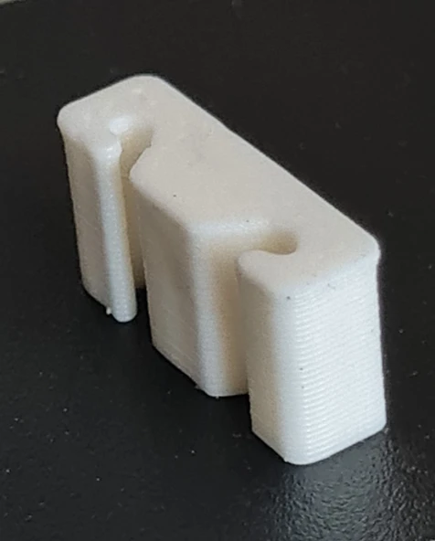 print studio ford Kuga MK3 - Escape Bagaj Kapağı klipsi