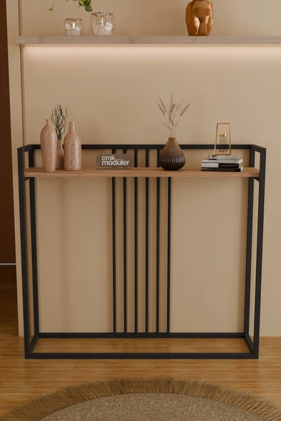 Nova Metal Dresuar Boru Detaylı Dekoratif Konsol Dresuar