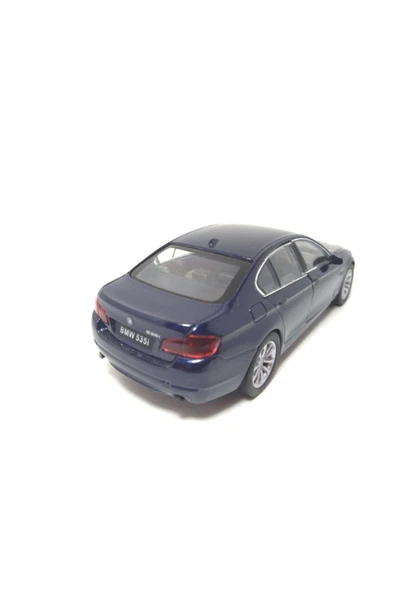 1:32 / 1:36 Bmw 535i Diecast Model Araba - 2