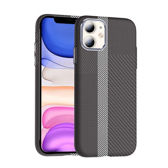 iPhone 11 Kılıf M-safe Şarj Özellikli Karbon Fiber Görünümlü Gros Kılıf - Resim 4