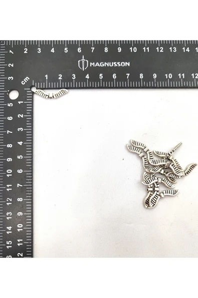 KANAT FİGÜRÜ İLE İLGİLİ BİLEKLİK SALLANTI APARATI