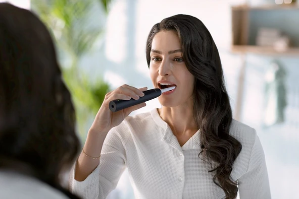 Philips Sonicare 3100 HX3673/14 Şarjlı Diş Fırçası Siyah - 6