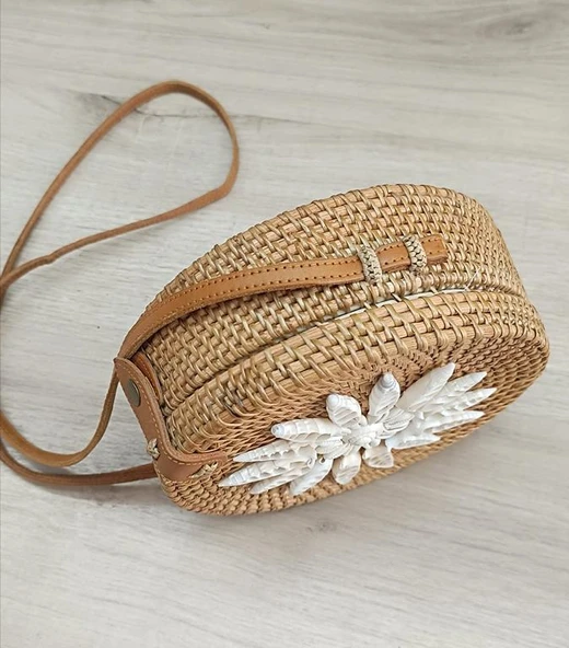Çanta Bambu Rattan El Yapımı Deniz Kabuklu Yuvarlak Deri Askı Kadın Hasır Omuz Çantası 17953 - 2