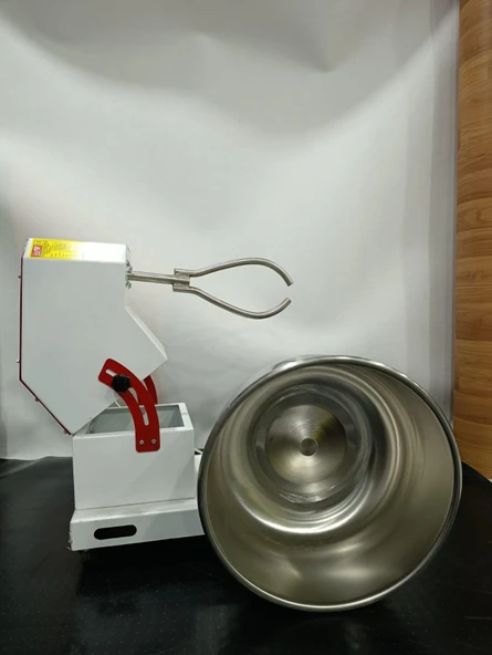 DEV MİKSER PROFESYONEL HAMUR KARMA MAKİNASI 25 KG UN 10 LT SU 35 KG KAPASİTELİ - 4