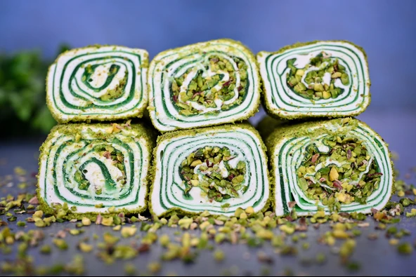 Tadım Dünyası Toz Fıstıklı Elmalı Special Sarma Türk Lokumu 1000 gr