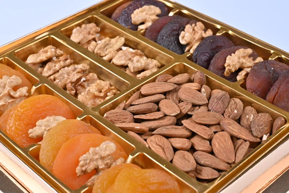 Tadım Dünyası Karışık Hediyelik Kuruyemiş 600 gr 028