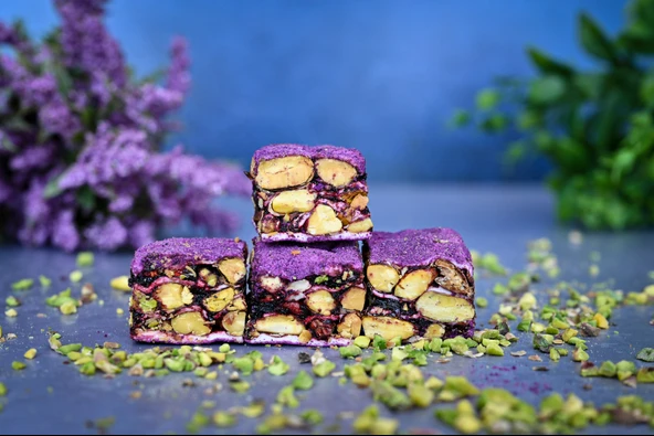 Tadım Dünyası Galaxy Karadut Fıstıklı Baklava Türk Lokumu 1000 gr