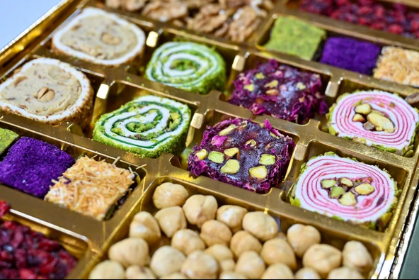 Tadım Dünyası Lüx Karışık Hediyelik Kuruyemiş & Lokum 850 gr 102 - 3