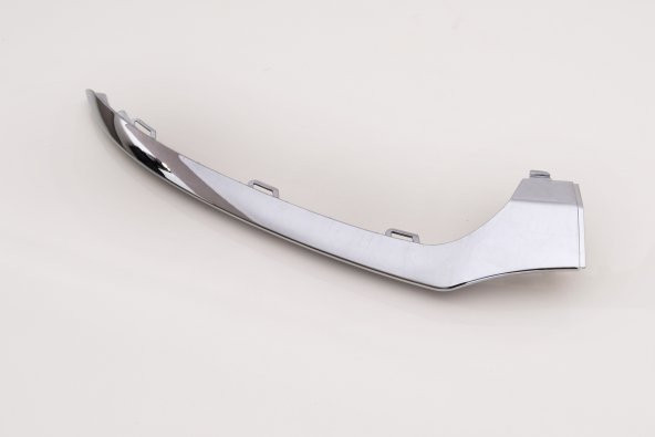 MERCEDES W205 AMG ÖN TAMPON ALT NİKELAJ SAĞ - 1