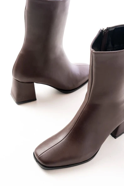 MSK-032 Kahve Topuklu Fermuarlı Kadın Bot - Resim 5
