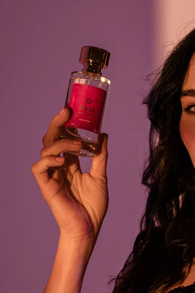 YL1 Çiçeksi Edp Kadın Parfüm 100 ml - 3